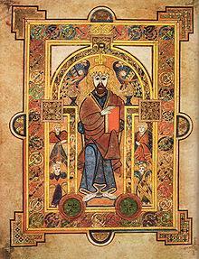 The Book of Kells After a hearty Irish breakfast, begin your city tour at 9.15 a.m. and this will include a visit to St.