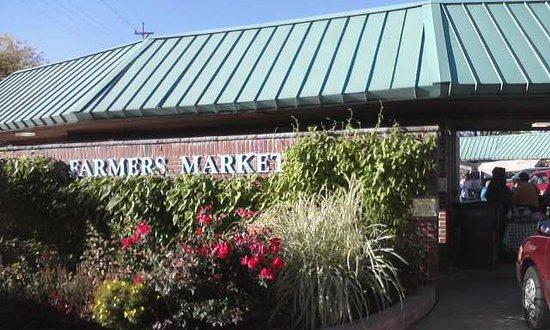 produce and other locally-sourced items. The biweekly, seasonal market is located along the downtown riverfront in an Alden B. Dow-designed pavilion.