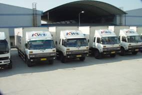 Page 3 KWE Debuts the Shanghai Twelve Express Starting August, KWE will commence the Shanghai TWELVE Express, an ultra express delivery service that can deliver cargo from Japan to a consignee within