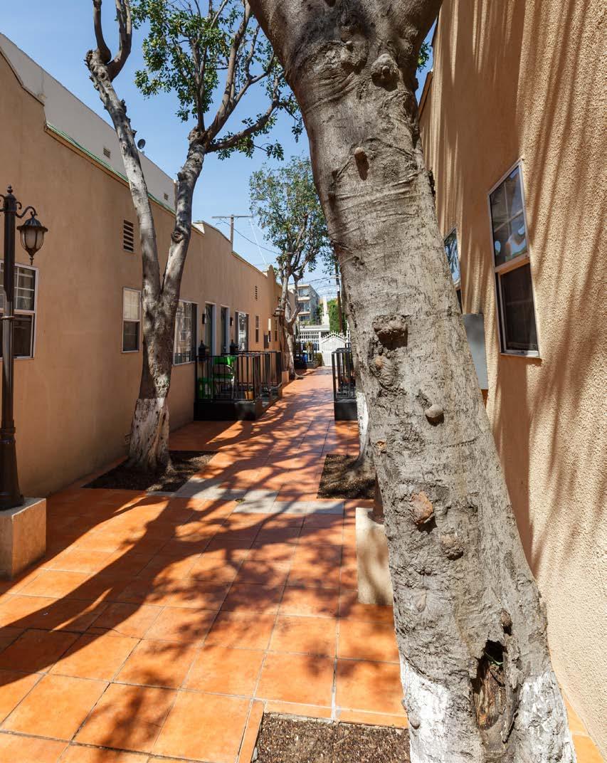 THE OPPORTUNITY HFF is pleased to present for sale, Fountain Arms (the Property ), a charming 14-unit multi-housing property located within the highly desirable East Hollywood submarket of the City