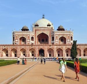 India This is the perfect tour for a first time visitor to India. You will be with our local escort from the time you arrive in India to the time you leave.