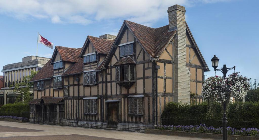 3 The City of Coventry A Guide to the Local Area William Shakespeare s Birthplace, Stratford-Upon-Avon Coventry is the UK s eleventh largest City; an exciting place to study and live with extensive