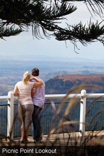 Picnic Point Park and Look out Picnic Point is a must see spot in Toowoomba.