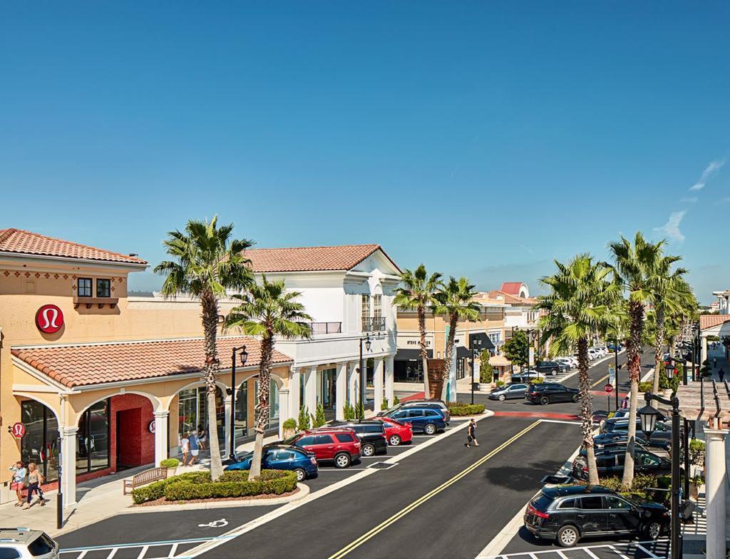 A SIGNATURE STYLE Since opening in 2005, St. Johns Town Center has remained the premier shopping and dining destination of Northeast Florida.