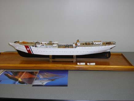 The model hull is complete except for its Eagle figurehead.