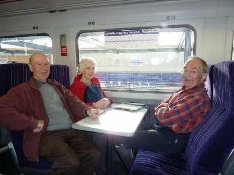 A DALESRAIL DAY OUT Early on Sunday mornings between Easter and mid-october you will see knots of passengers gathering on station platforms from Blackpool North through to Preston, Blackburn and