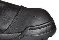 safety. VIBRAM TOE BUMPER For abrasion resistance when crawling.