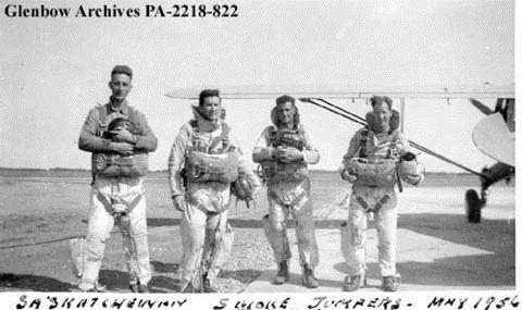 SASKATCHEWAN SMOKE-JUMPERS They protected Saskatchewan s forests for two decades, using men who risked a drop to the ground and water bombers and helicopters.