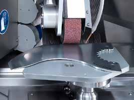 Automatic grinding and polishing machine B 600 Grinding Polishing Deburring Knife types Flat machine knives with sickle-shaped and straight cutting edges can be sharpened.
