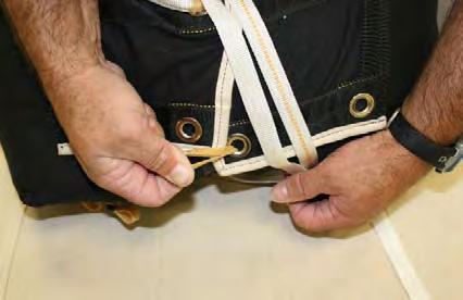 NOTE: Each bridle bight shall have two wraps with the retainer band. Flap-2 Flap-1 3.4.38.