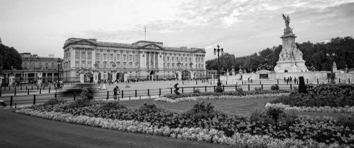 1 Arriving at Buckingham Palace, take the right fork up Constitution Hill passing to the right of Buckingham Palace 1.