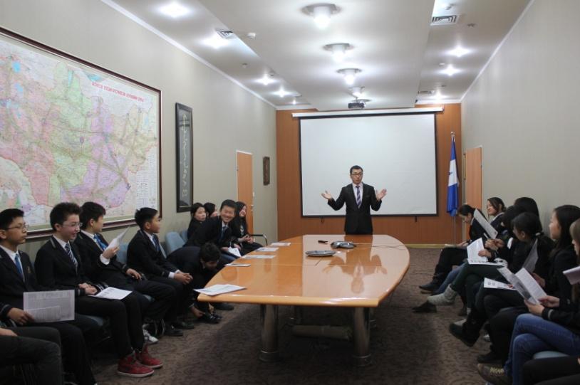 Хөтөлбөрийн хүрээнд хүүхэд залуусын олон улсын санхүүгийн 7 хоногийн ажлыг 2013 оны 3 сарын гурав дахь долоо хоногт зохион байгуулж, Монгол банкны Эрдэнэсийн сан, Монголын Хөрөнгийн Бирж, Нэйшнл Лайф