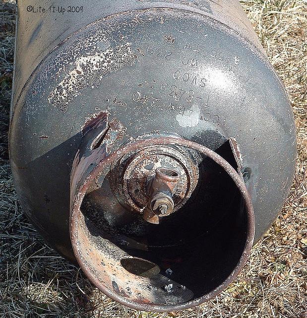 Example of a rusted tank which should not be