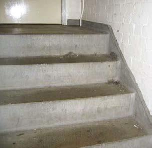 The condition of the stairs is fairly poor but there is no dust, dirt or litter.