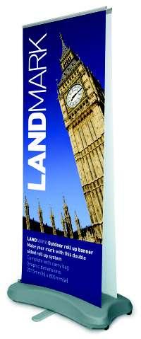 Outdoor graphic displays 6 LANDMARK BOWHEAD TOPSAIL Available in three heights Maximum overall height fully extended 4450mm (L) (M) (S) Two-piece, hinged base Easily