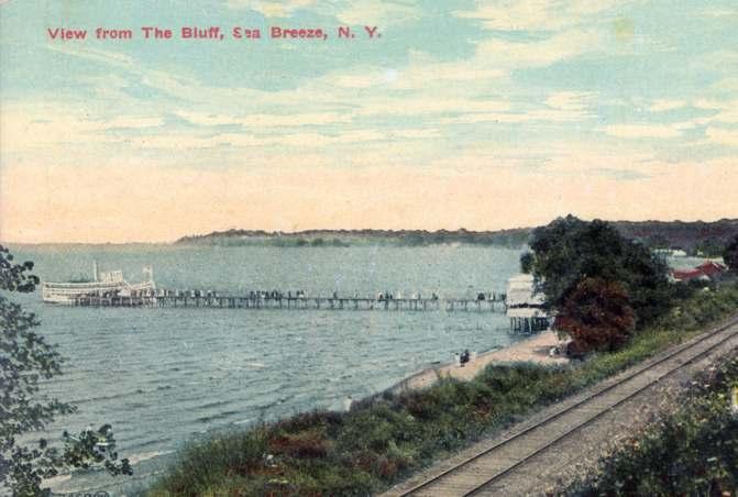 1910 The Ships Come In People come to Sea Breeze by boats, which dock at the pier north of the park.
