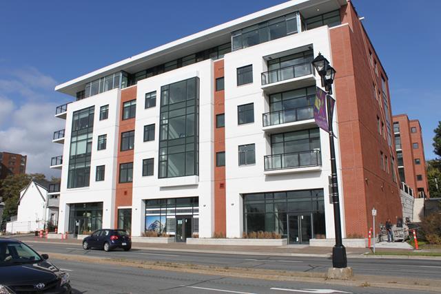 EXECUTIVE SUMMARY KW Commercial Advisors has been retained by the vendor to facilitate a sale or lease of the commercial condominium located at 25 Alderney Drive, Dartmouth: Civic Address: Property