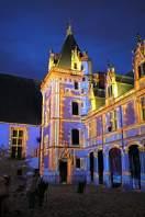 COMBINED TICKETS ] > Chateau + Sound and Light Show... > Chateau + House of Magic.
