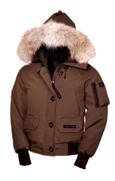 WOMEN S CHILLIWACK BOMBER 7950L A Canada Goose classic in a bomber-style design, the Chilliwack Parka has a robust down fillweight that has kept customers warm for decades.