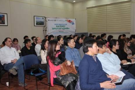 Нийгэм ээлтэй бизнесийн форумыг монголд анх удаагаа зохион байгуулагдлаа Хөгжлийн Шийдэл ТББ нь АНУ-ын элчин сайдын яам, The Institute for Social Innovation, USA, Startup Weekend Mongolia
