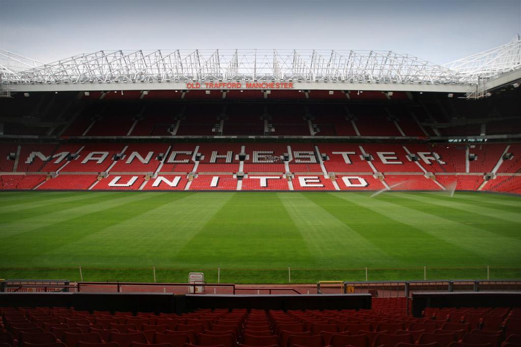 Manchester United s ground. 13.00: Depart for London and Kew Bridge accommodation.