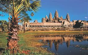 CAMBODIA PHNOM PENH & SIEM REAP 6 DAYS / 5 NIGHTS Cambodia is a destination that needs to be discovered. Located right next to the hot spots of S.E. Asia, like Thailand & Vietnam, it makes for a nice side trip or addition to your trip.