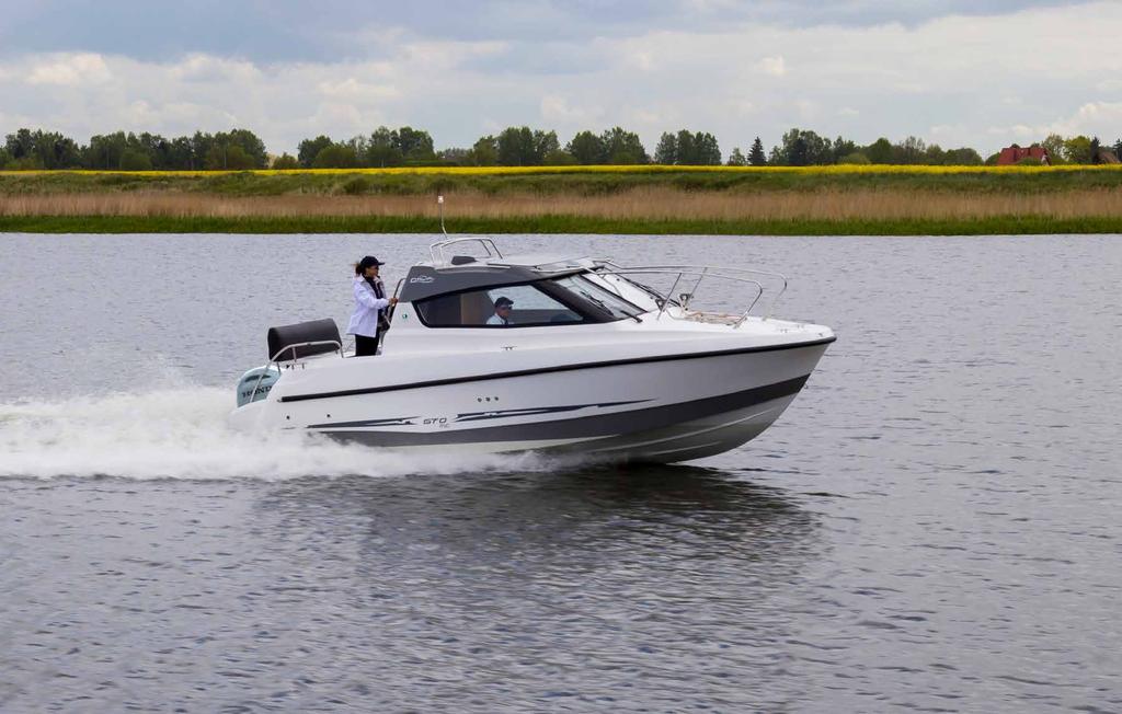 A multipurpose motorboat with plenty to offer The Galia 670 Middle Cabin is the most versatile of all the Galia models. The large wheelhouse offers two double berths plus the saloon.