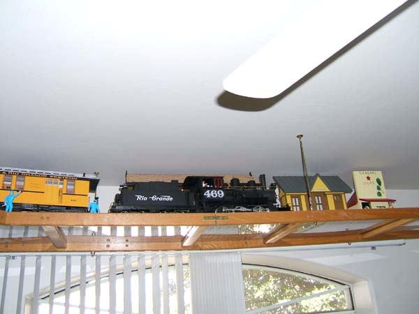 rolling stock and entire railroad on Greg s web site which is www.users.bigpond.com/huntergpmj/gregs/sat R.htm.