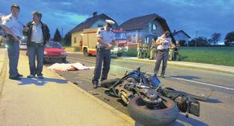 Kronika Ceste terjale mladi življenji Ta mesec sta se na Loškem v prometnih nesrečah smrtno ponesrečila osemnajstletni voznik z območja Žirov in tridesetletni motorist iz okolice Škofje Loke.