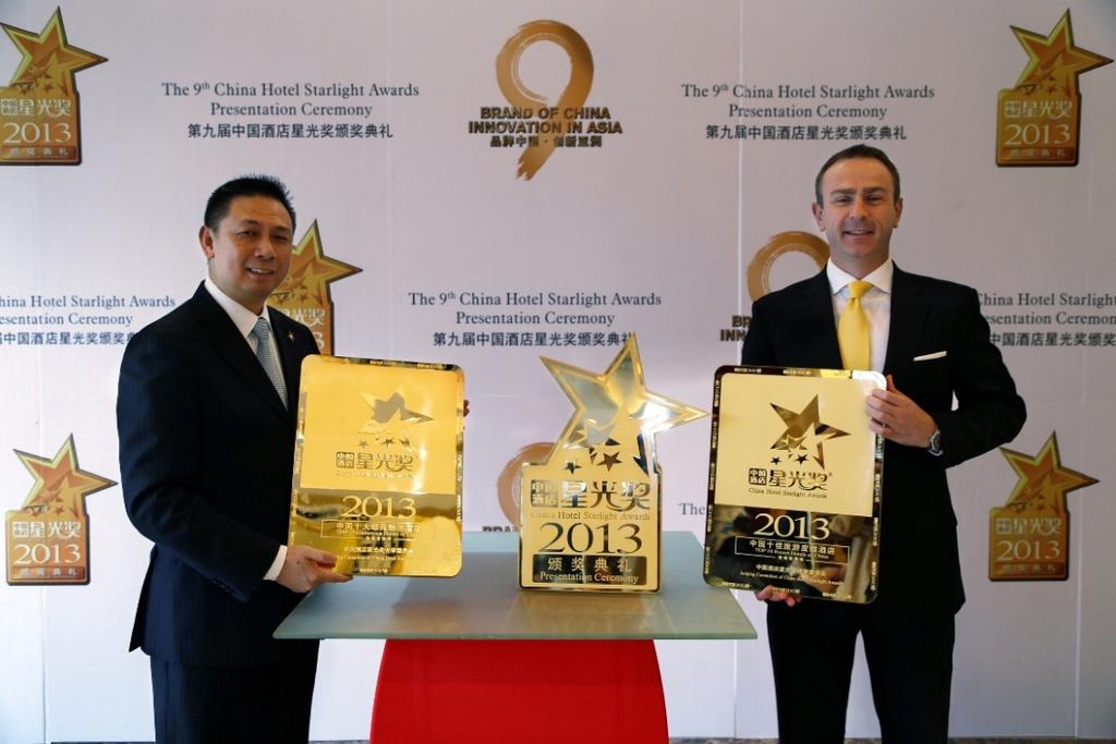 Photo Captions: P001: On behalf of the two properties, Mr. Gabriel Hunterton (right), Deputy Chief Operating Officer of Galaxy Macau, and Mr.