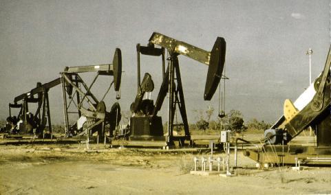Venezuela: Natural Resources Oil 6 th largest