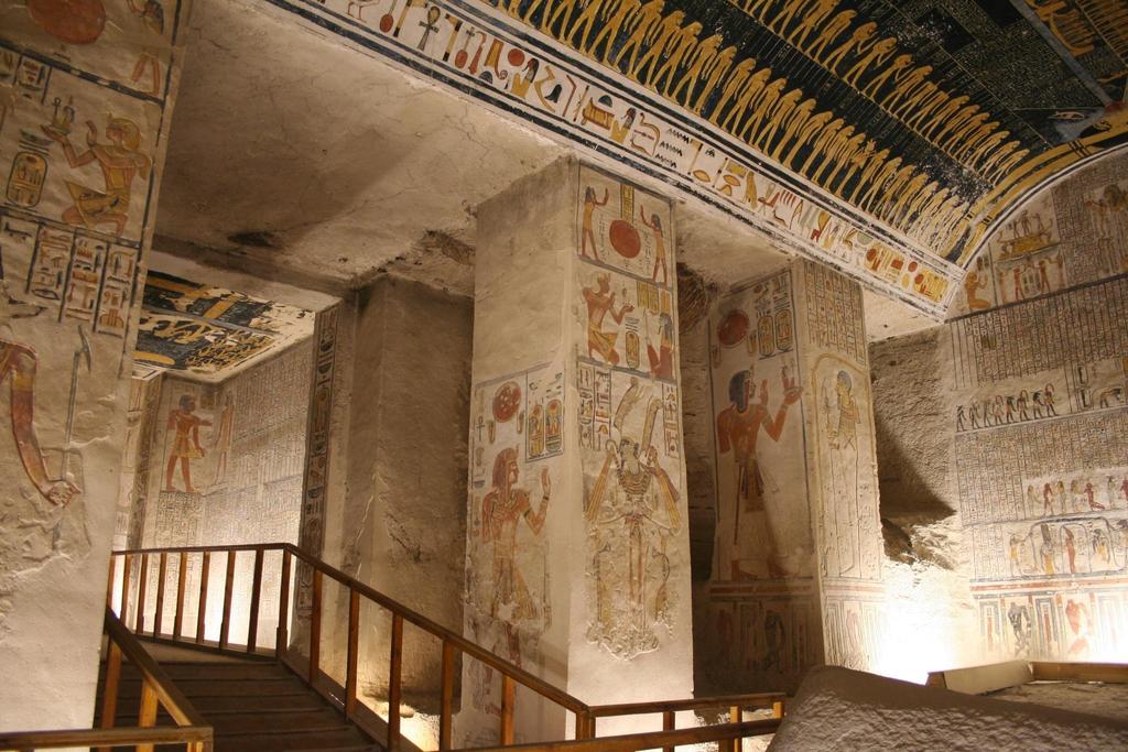 Tomb of Seti II, 19 th