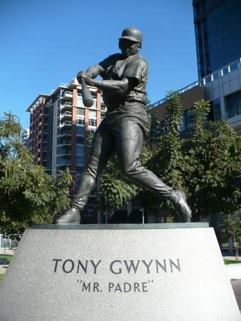 Fun Facts: Sports Connections - Ted Williams, Hall of Famer - Tony Gwynn perennial All-Star - Greg Louganis Olympic Diver - Bill Walton basketball