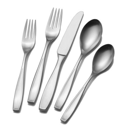 Sasaki Palazzo Sasaki Palazzo is available as a 45-piece set, which includes: 8 salad forks, 8 dinner forks, 8 dinner knives, 8 dinner spoons, 8 teaspoons, 1 tablespoon, 1 pierced tablespoon, 1 cold