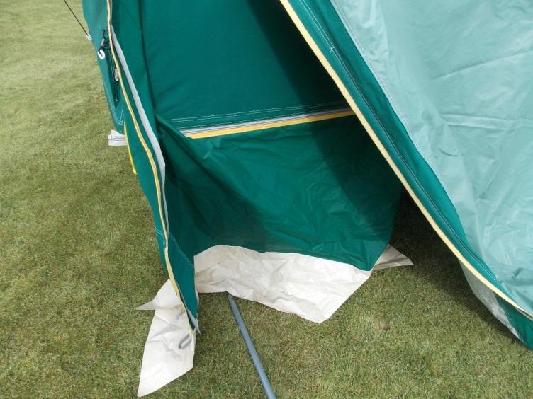 (5) Attach Under Bed Awning Skirts The Under Bed Skirts are attached to the awning canvas, and are used to block off the gap underneath the beds for both privacy and