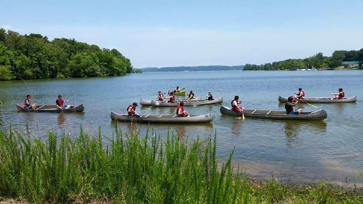 2016 AQUABASE LEADERS GUIDE Water Sports Adventure - The Water Sports Adventure will allow Scouts to participate in a number of exciting activities including motor boating, water skiing, wakeboarding