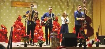 december in se nam pridružite na jubilejnem koncertu v letu 2018. Martina GOJKOŠEK Med domačini so se predstavili Mešani pevski zbor Sp. in Zg.