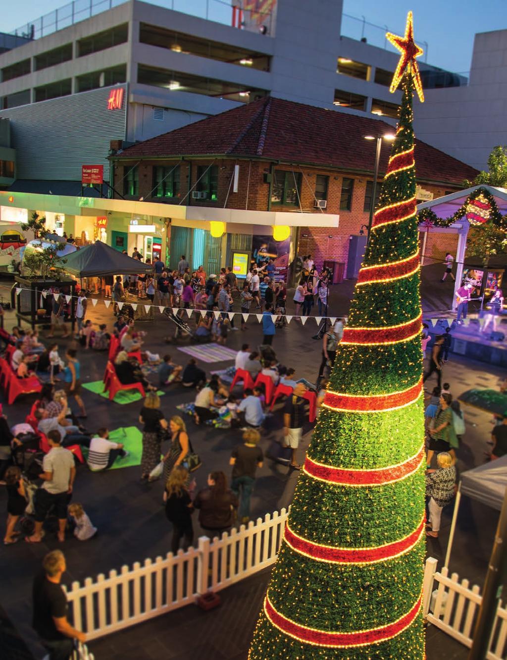 LIGHTING OF THE TREE THURSDAY 16 NOVEMBER 5-9PM Crown Street Mall Amphitheatre Stage Come join us for the