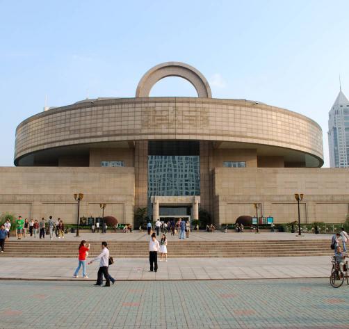 People's square in the Huangpu District of Shanghai, China. Rebuilt at its current location in 1996. It is considered one of China's first world-class modern museums.