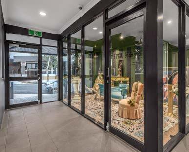 tightly held Oxford Street precinct Please contact: Ken Lucht 0413 154 854 klucht@chesterton.com.