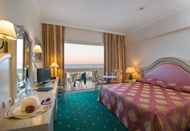 Accommodation Rodos Palladium comprises of a 6-storey main building; three adjacent 4-storey buildings, all with sea view; a 3-storey building with family rooms very close to the beach; and a