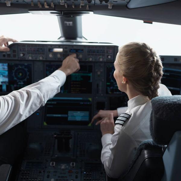 software for pilots saves fuel and reduces CO2 emissions (PACE) Finnair mobile app