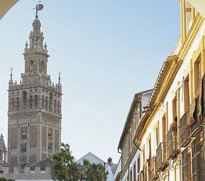 DAYS 12-16: SPANISH CLASSES & CULTURAL ACTIVITIES DAY 17: SEVILLE (Friday) After breakfast, transfer to
