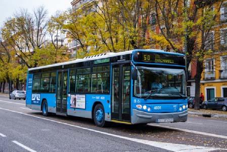 es) MADRID CITY BUSES:EMT Urban buses operate daily from 6:00 a.m. to 11:45 p.m. Service frequency along a particular route depends on the time of the day and the bus route and may fluctuate between 5 and 8 minutes.