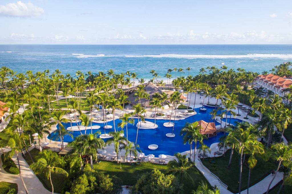 All Inclusive Occidental Caribe is a Barceló All Inclusive resort for adults, singles and families.