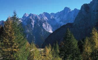 Gorenjska Good links across the Alps to Austria The most Alpine of all Slovenian regions is situated in the north-western part of the country, bordering Austria in the north and Italy in the west.