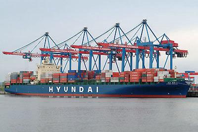 and Busan into Hyundai Merchant Marine s Far East - Europe loop. The 304m vessel called at Rotterdam on August 24 th and later arrived at Hamburg on the 26 th.