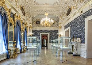 Private Tour of Faberge Museum This new museum s collection contains the world s largest collection of works by Carl Fabergé,