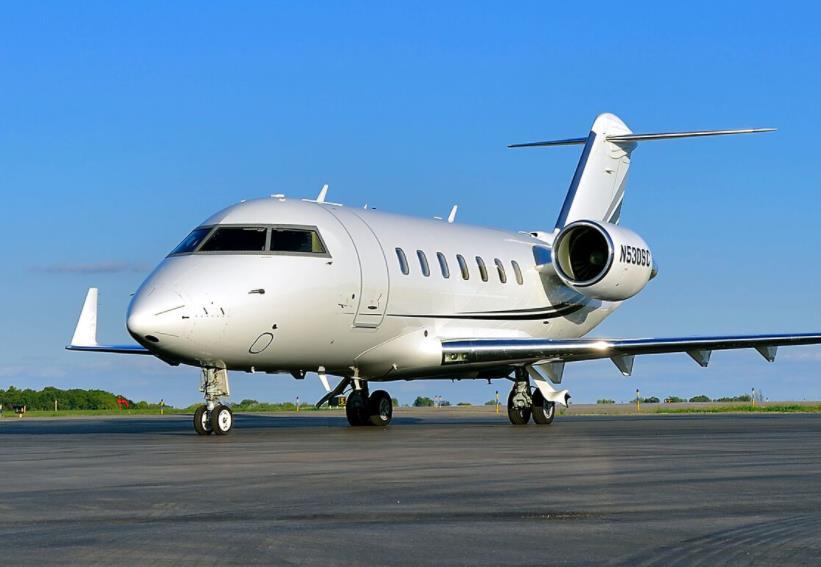 2012 Challenger 605 S/N 5908 N530SC OFFERED AT: $13,500,000 AIRCRAFT HIGHLIGHTS: One Fortune 500 Owner No Known Damage History ProLine 21 Advanced Upgrade XM Graphical Weather ATG-5000 and Collins
