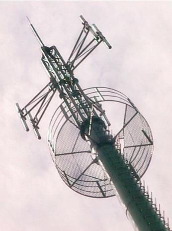 54 2.13.3 Struktur Jenis Monopole Mast Struktur telekomunikasi jenis ini adalah gabungan antara struktur monopole dan struktur mast.